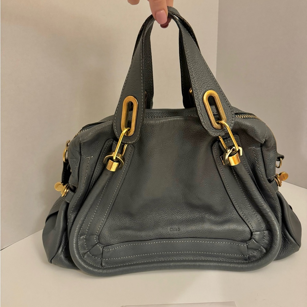 SOLD! Chloe Medium Paraty Gray Leather Handbag with Gold Hardware - Picture 2 of 15